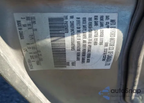 1999 Mercury Grand Marquis Gs из США, поврежденный, VIN 2MEFM74WXXX687083